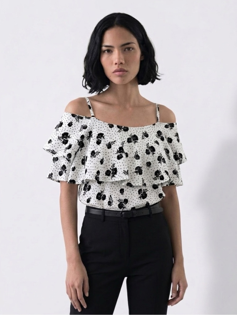 Bobeau Floral Polka Dot Cold Shoulder Ruffle Top Size M